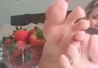 lesbian foot worship