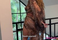 Fucked redhead girlfriend and finished at the mirror