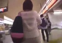 Chica Japonesa Acosada y Follada en El Uncensored(31 tren min