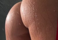 Big Wet Ass wants Sex (quietnicoleas)