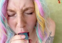 Girl deeply sucks and cums with a squirt