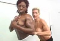 FEMALE BODYBUILDERS OILED AFTER WORKOUT